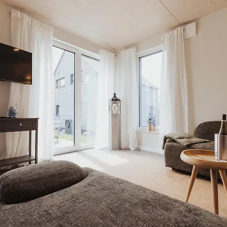 Ferienhaus Neu 